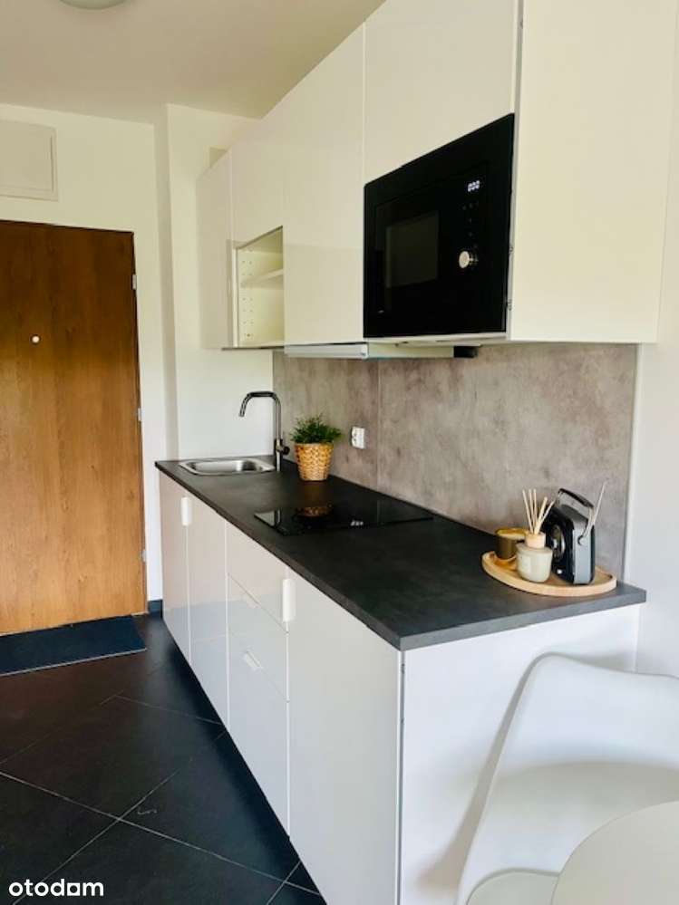 *PRZYTULNE STUDIO DO SPRZEDAŻY BLISKO METRO TROCKA*-6