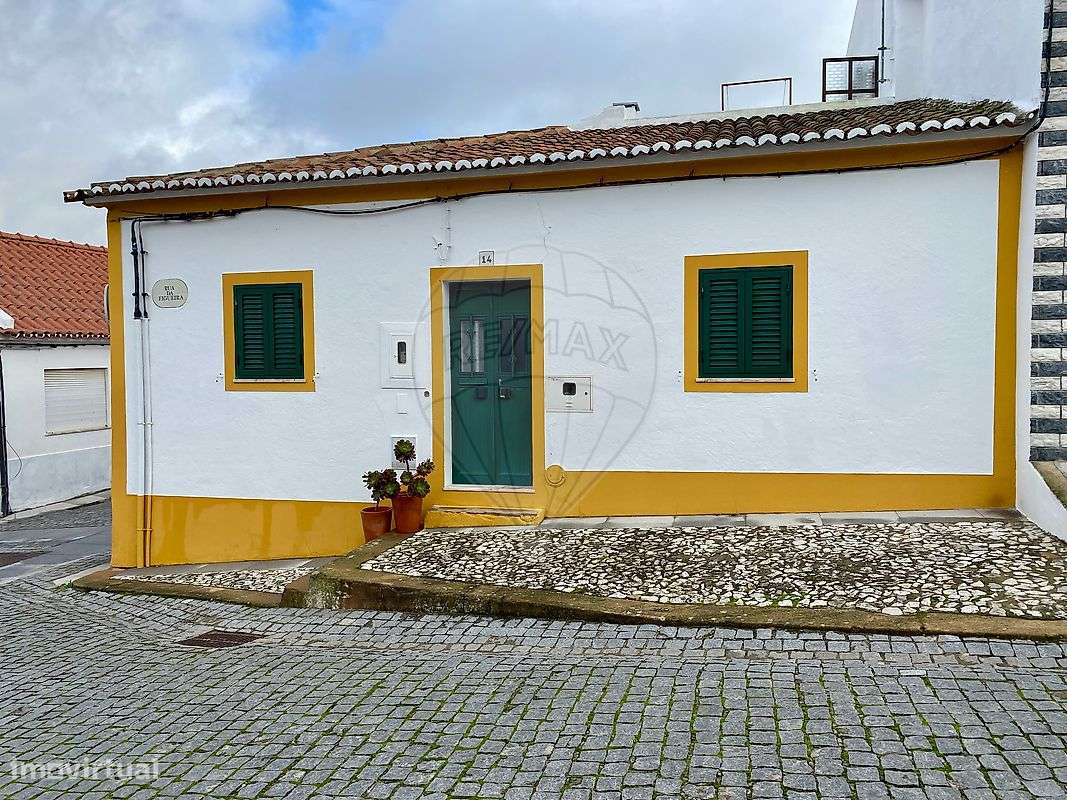 Moradia T2 para venda - Grande imagem: 2/7