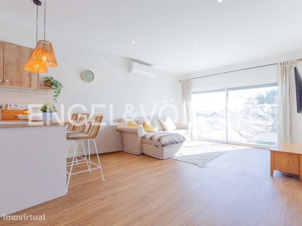 Moradia T4 Moderna em Tavira com Vista Mar e Luz Natural - Grande imagem: 3/28