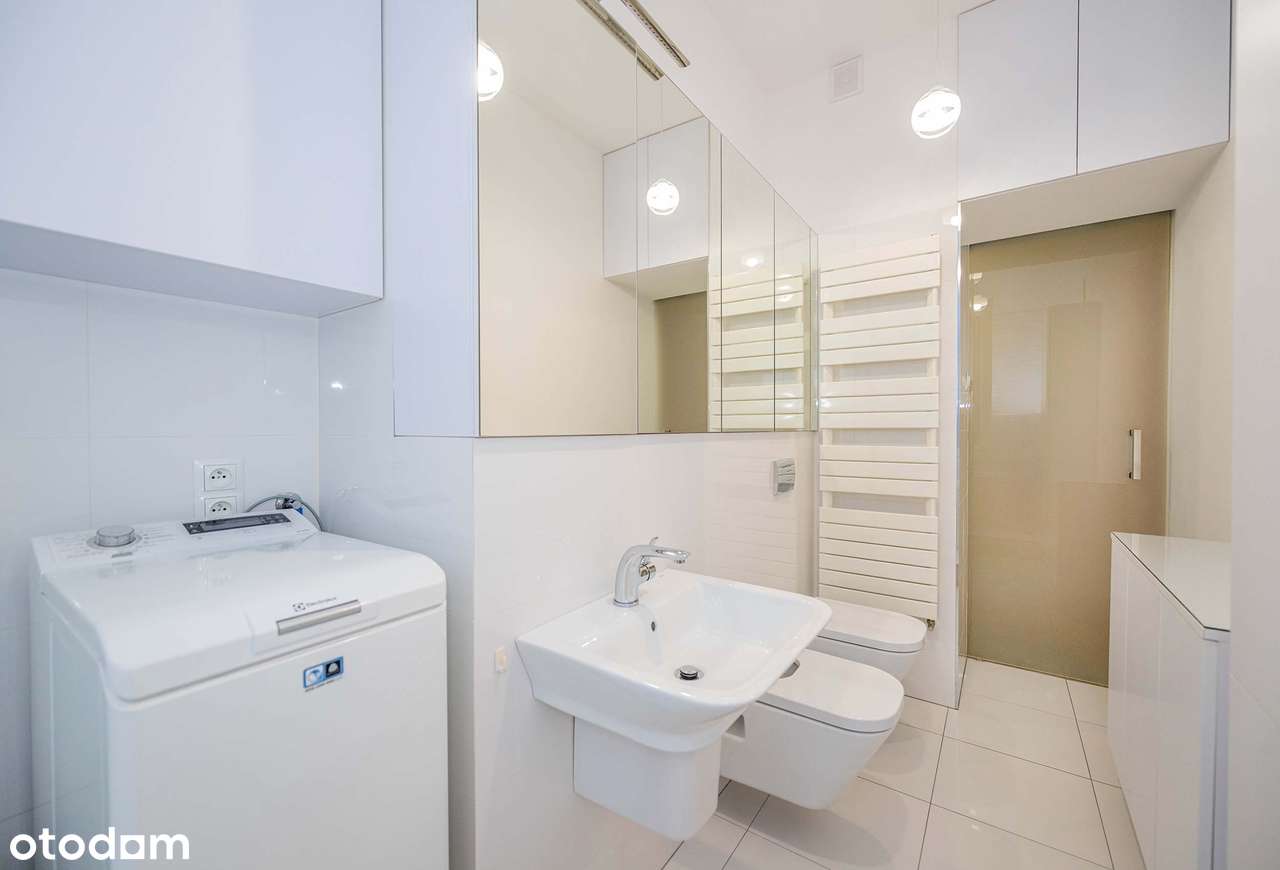 Zadbane 2 pok mieszkanie z balkonem w sercu miasta, ul Sienkiewicza-11