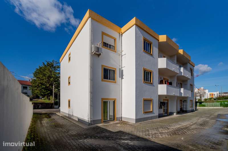 T1 próximo à CUF - Varanda e Estacionamento!-18