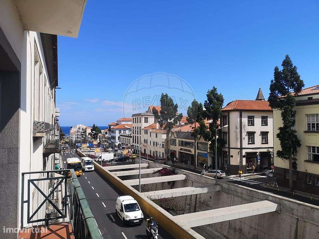 Escritório  para arrendamento - Grande imagem: 2/13