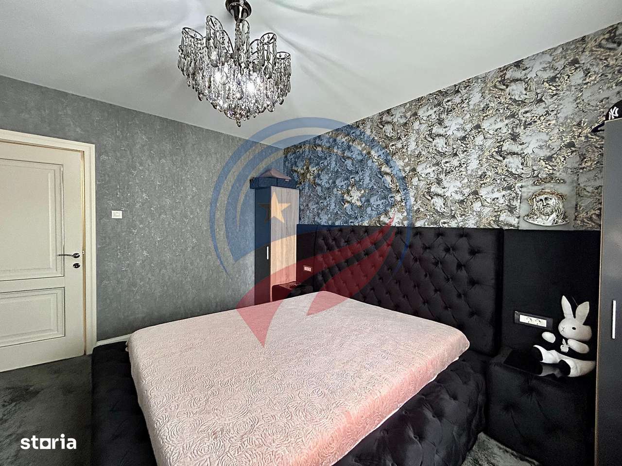 Vila de vanzare in Craiova - Imagine principală: 4/20