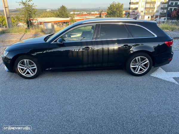 Audi A4 Avant 2.0 TDI Advance S tronic - 2