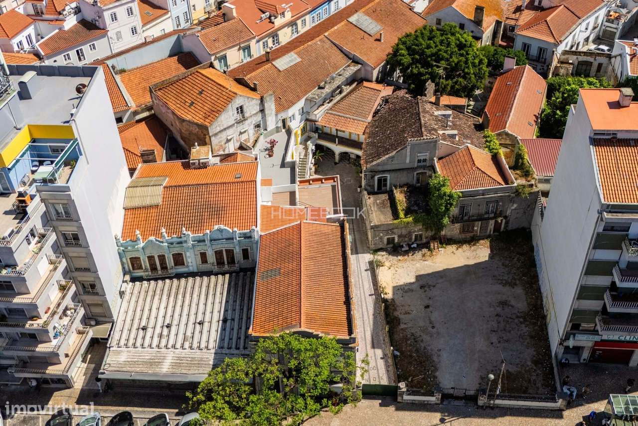 T1+1 Remodelado no Coração da Baixa Comercial de Setúbal-23