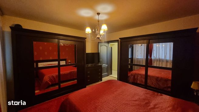 Ag. Avantaj Imobiliare apartament 3 cam km 0-3