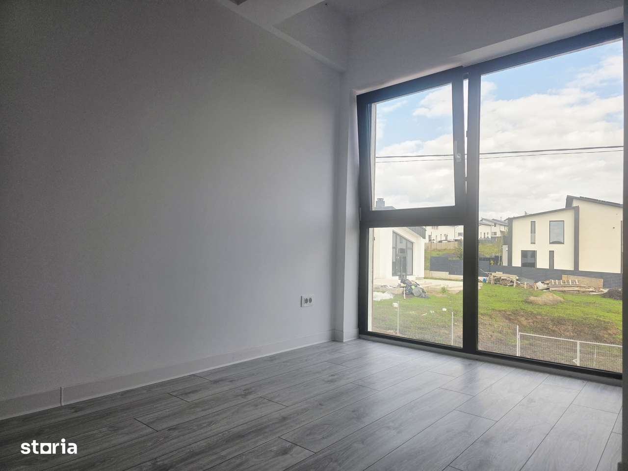 DUPLEX PREMIUM 4 camere 3 băi 160 mp  Miroslava 240.000 EURO-9