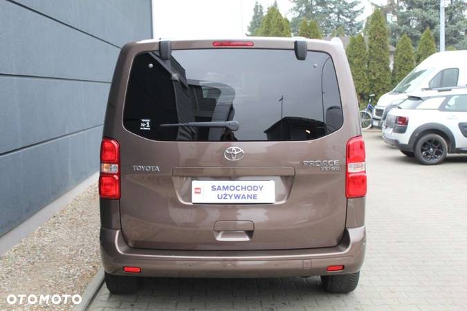 Toyota Proace Verso 2.0 D4-D Medium VIP - 10