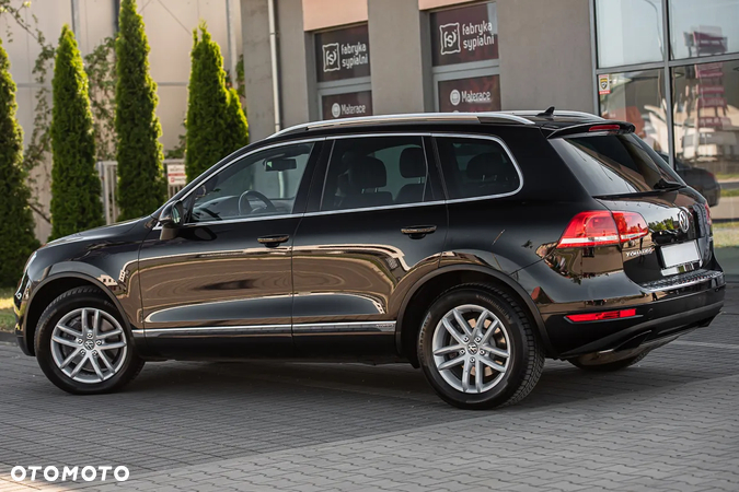 Volkswagen Touareg - 10