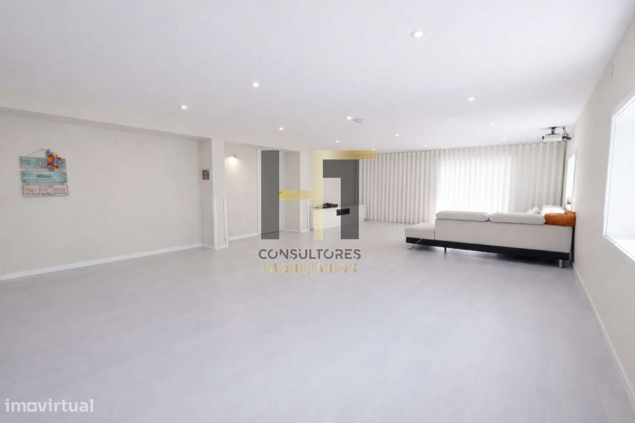 Moradia T3 | 4 Frentes | Suíte | Jardim-29