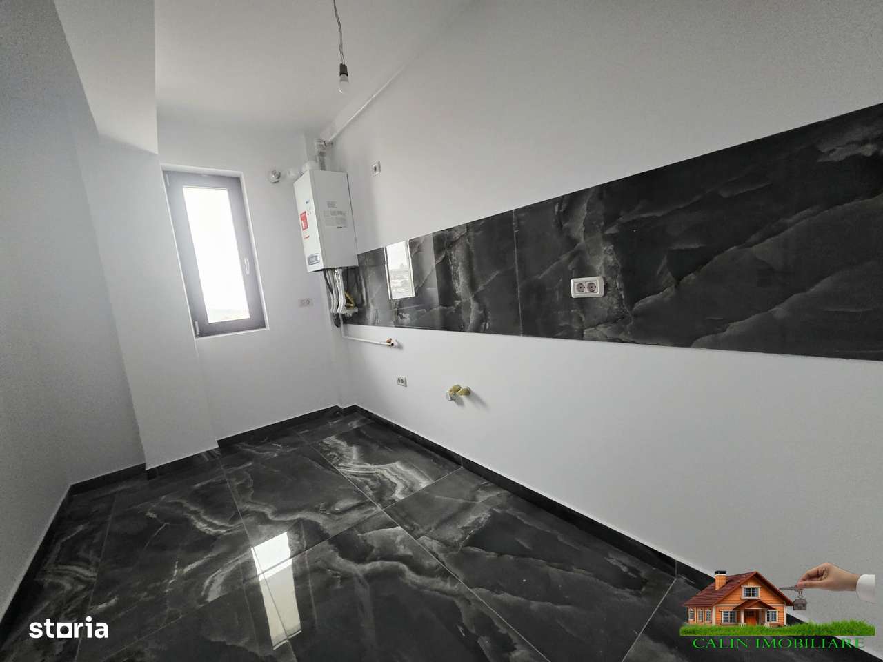 Apartament 1 cameră decomandat  32 mp DEMISOL INALT - HLINCEA - Imagine principală: 3/5