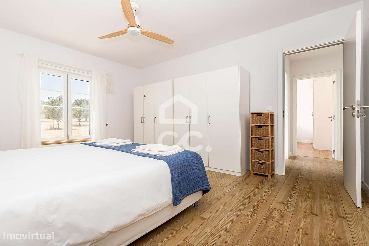 Quinta de 1,29 ha c/ Moradia T4 e Piscina | Reguengos de Monsaraz, Évo-13