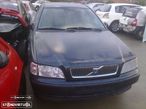 Traseira / Frente /Interior Volvo S40 2001 - 2