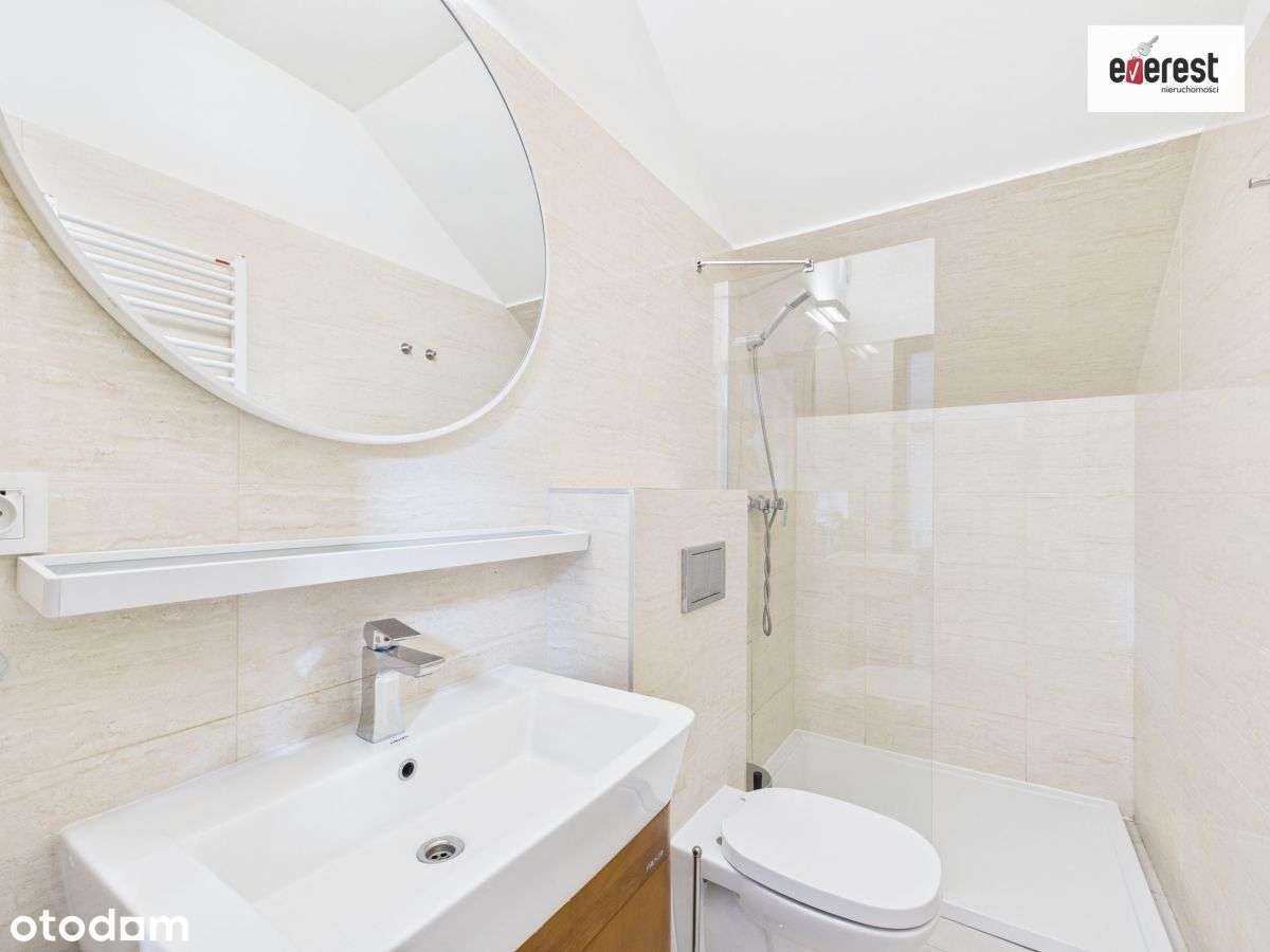 top miejsce, lokal podzielony na 3 mieszkania-7