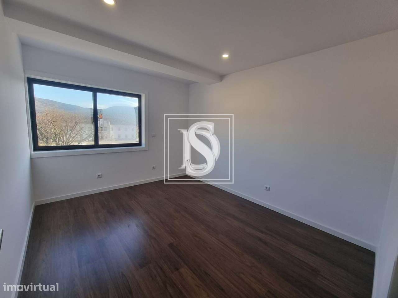 Apartamento T3 em Vieira do Minho-16