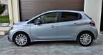 Peugeot 208 1.2 PureTech Style EAT6 - 7