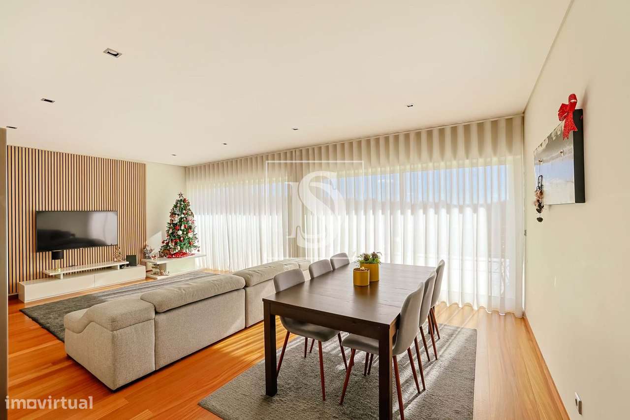 Moradia Isolada com PISCINA, em Tamel (São Verissimo)!-14