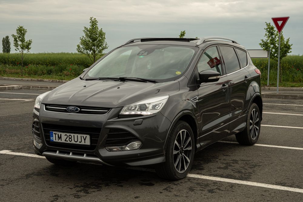 Ford Kuga II [2012 - 2019] 2.0 TDCi 4x4 Aut. Titanium 2016