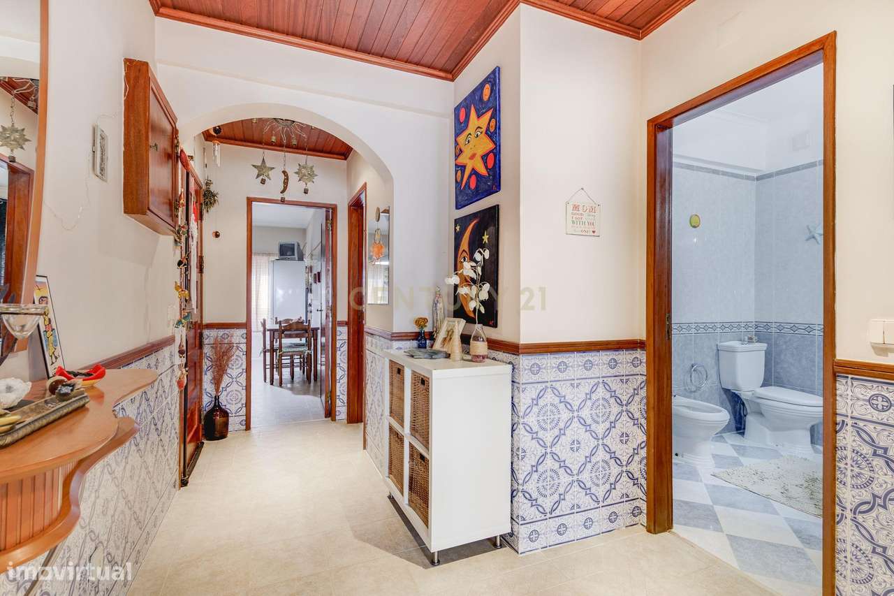 T2 em Bom Sucesso, Alverca-6