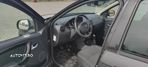 Dacia Duster 1.6 4x2 Laureate - 9