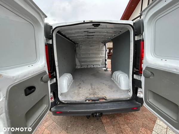 Opel Vivaro - 21