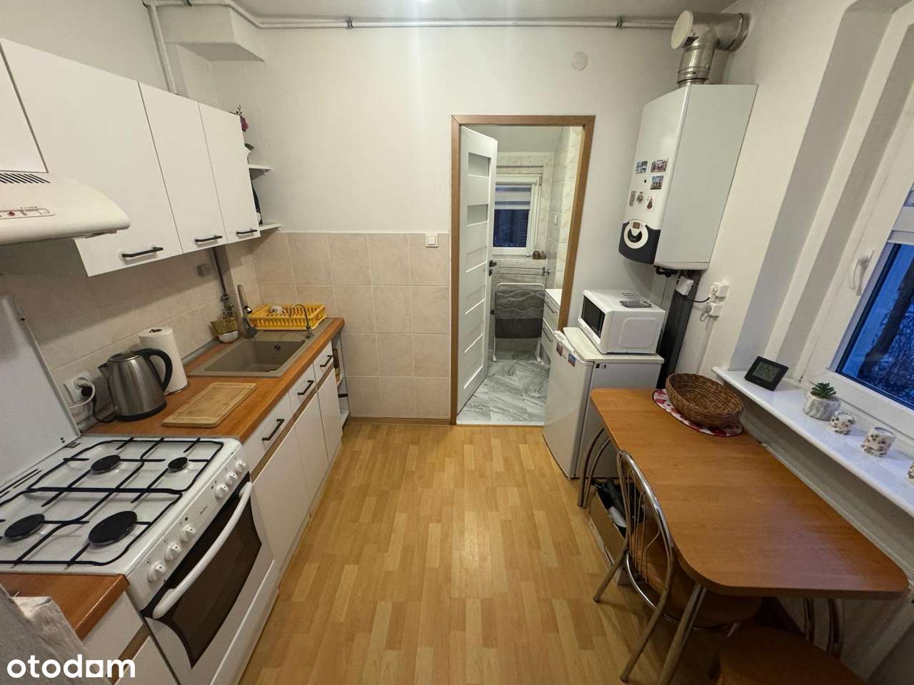 Kawalerka z balkonem w centrum Szklarskiej Poręby-7