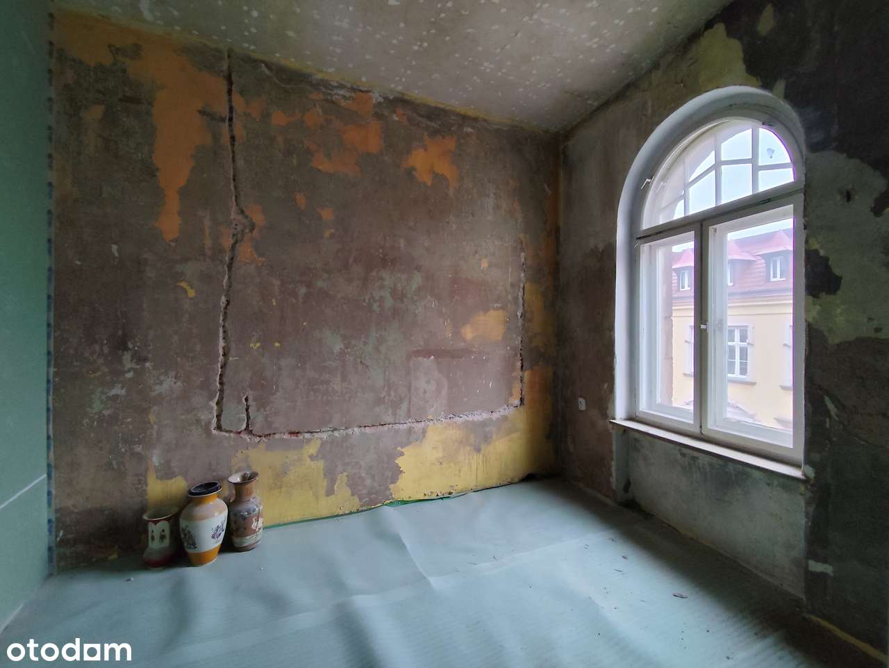 Do remontu 67,60 m2, 2 pokoje, 3 piętro - BYTOM ul. Dworcowa 10 - Pełny obrazek: 2/9