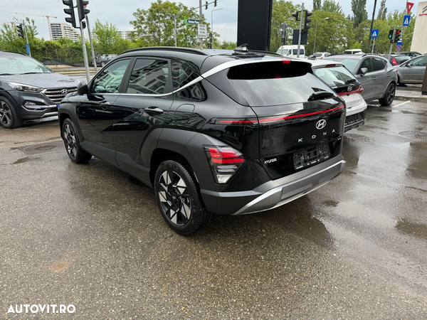 Hyundai KONA - 4