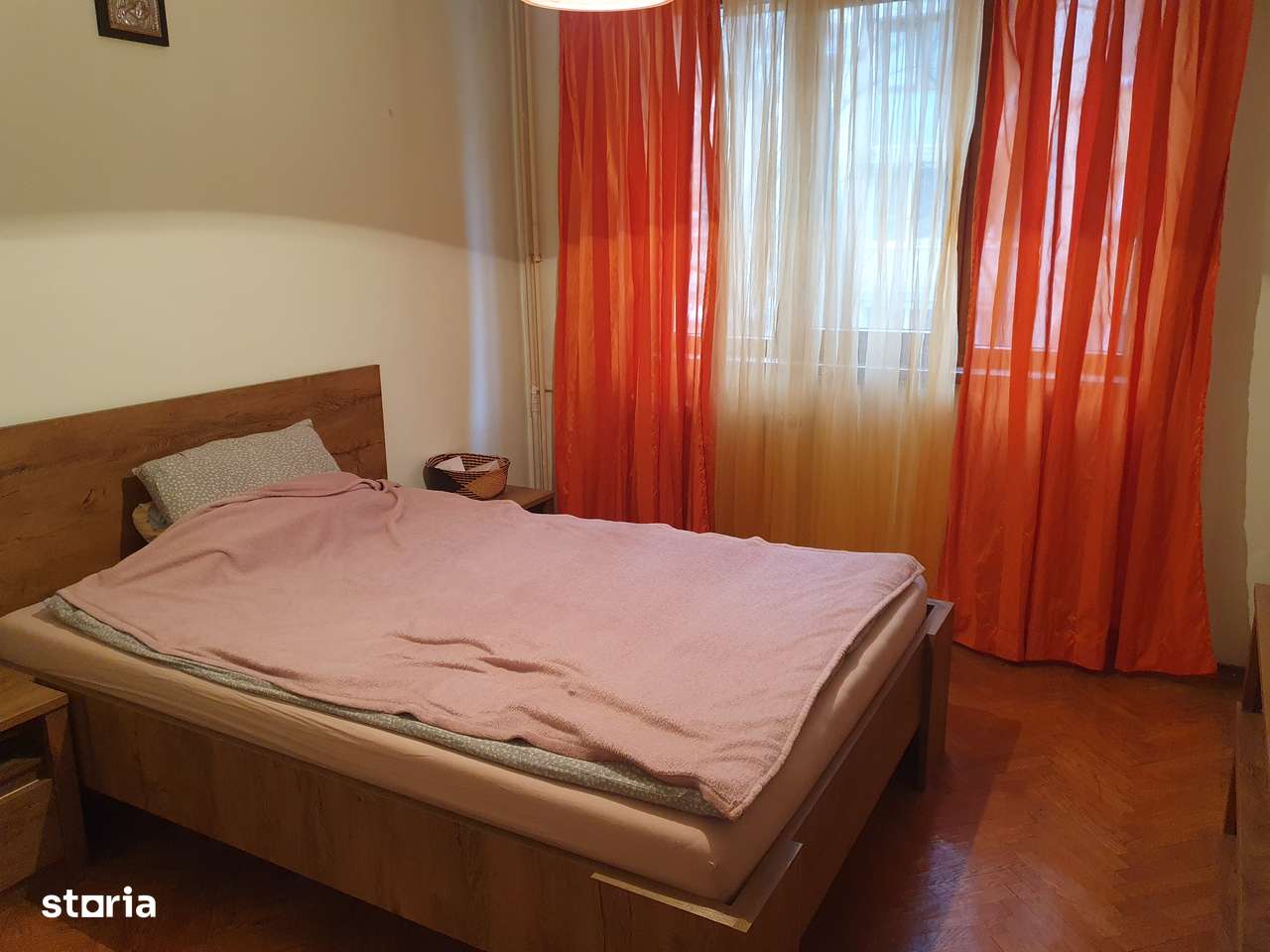 Vanzare-4 camere-1/4-dec-Dr Taberei-Cetatea Histria-reabilitat-165000E-10