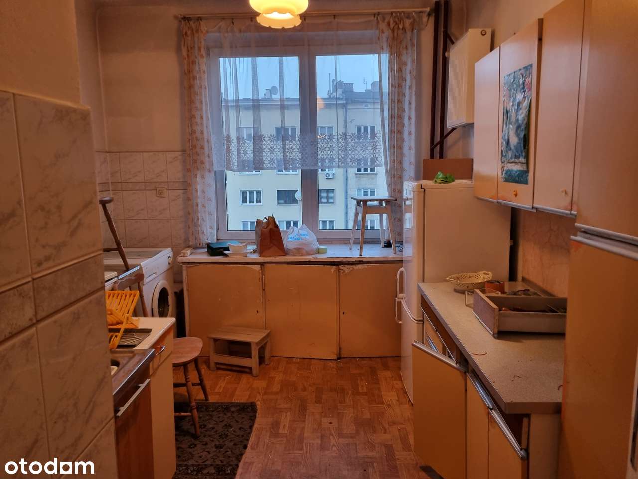 Dwupokojowe w super lokalizacji w kamienicy (do remontu)-9