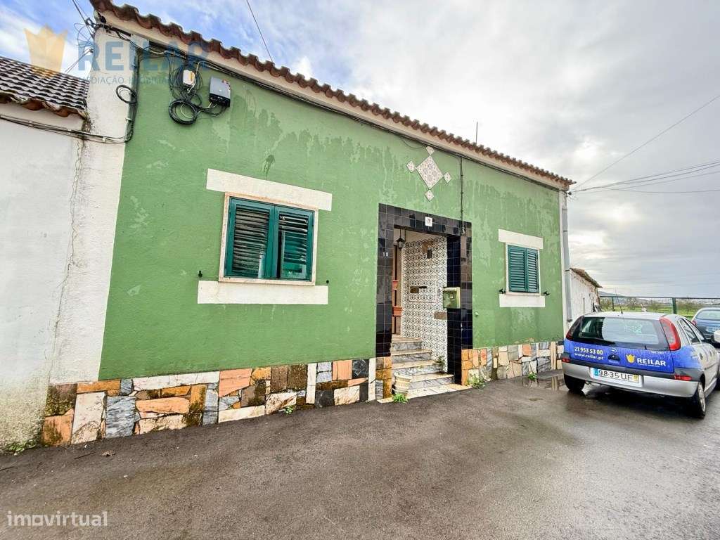 Vialonga - T2+1 Ótimo Local - Grande imagem: 2/41