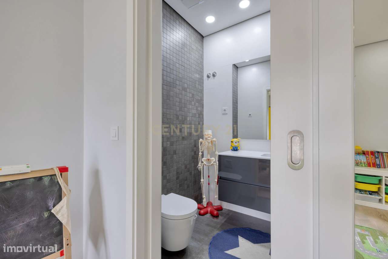 Moradia unifamiliar na Urbanização dos Jardins de Santiago, Setúbal-20