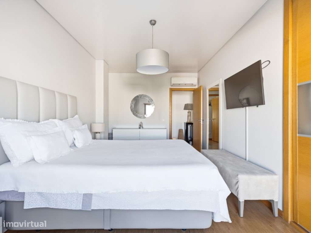 Apartamento T3 no centro de Quarteira, a 700 metros da praia, com 1...-20