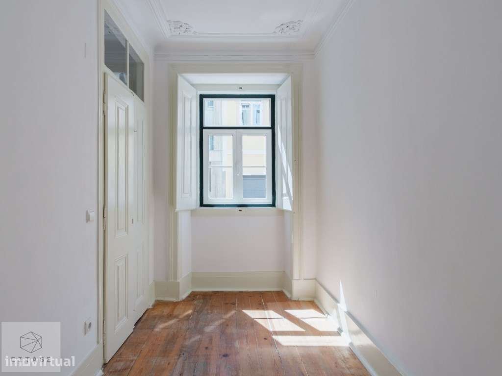 Apartamento T2 com terraço em Campo de Ourique-11