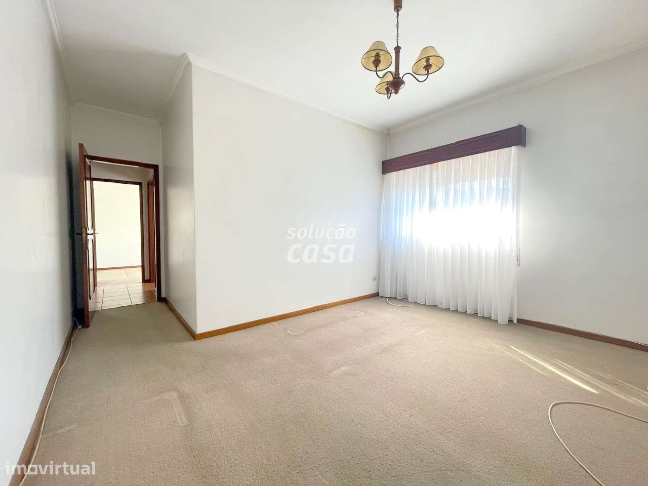 Apartamento T3 com Lugar de Garagem, localizado a 650 metros da Estaçã-25