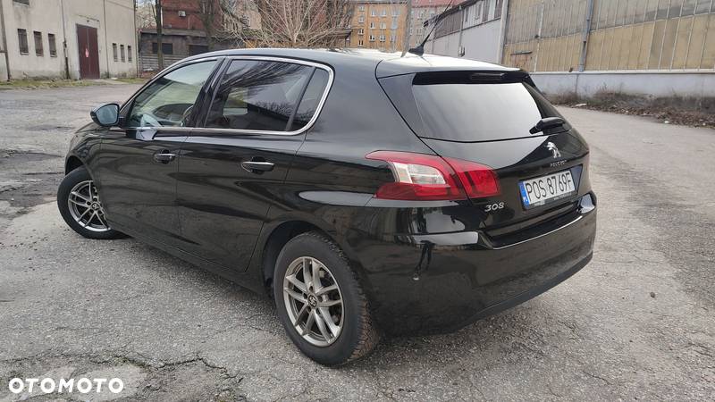 Peugeot 308 1.2 PureTech Allure S&S - 3