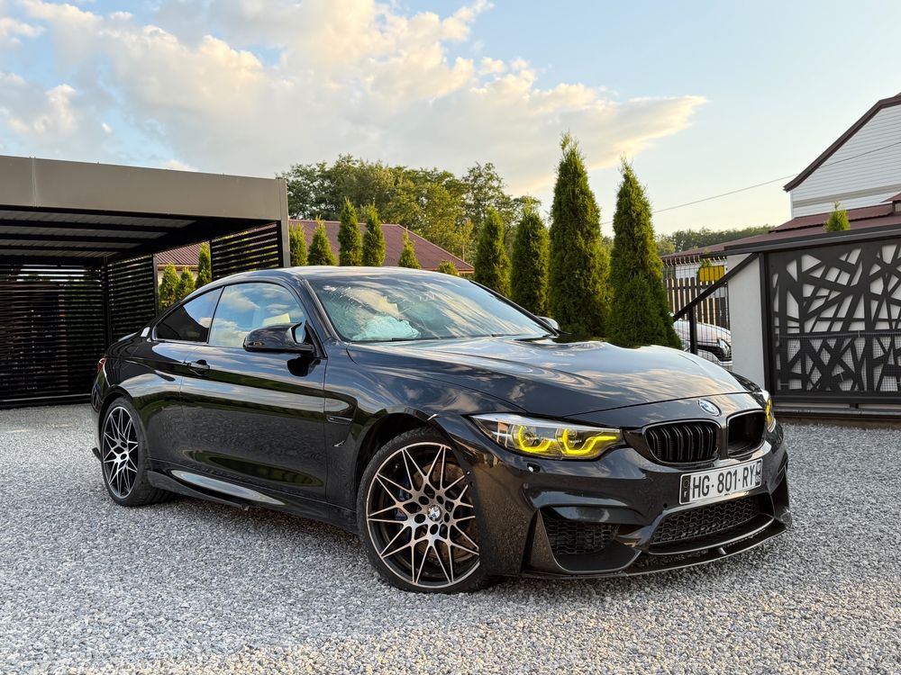 BMW M4 DKG Competition 2017