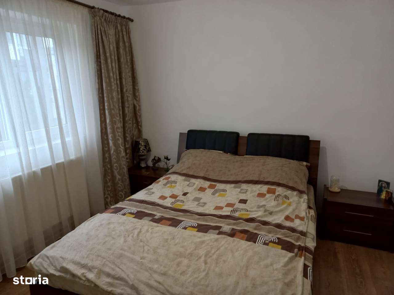 Vand apartament 2 camere Gaesti - Imagine principală: 1/6
