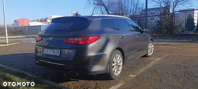 Kia Optima - 5