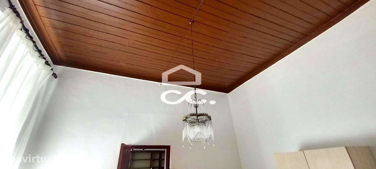 Moradia T1 com logradouro-10