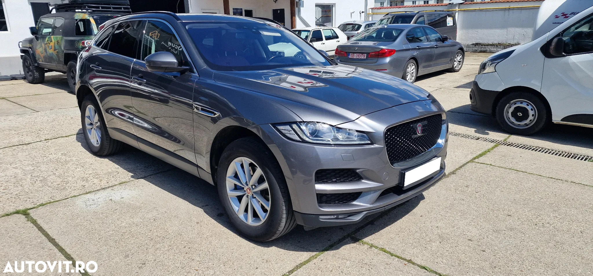 Jaguar F-Pace 20d AWD Aut. Prestige - 3