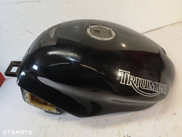 TRIUMPH 955i Speed triple ZBIORNIK PALIWA BAK - 3