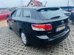 Toyota Avensis 1.8 Sol - 10