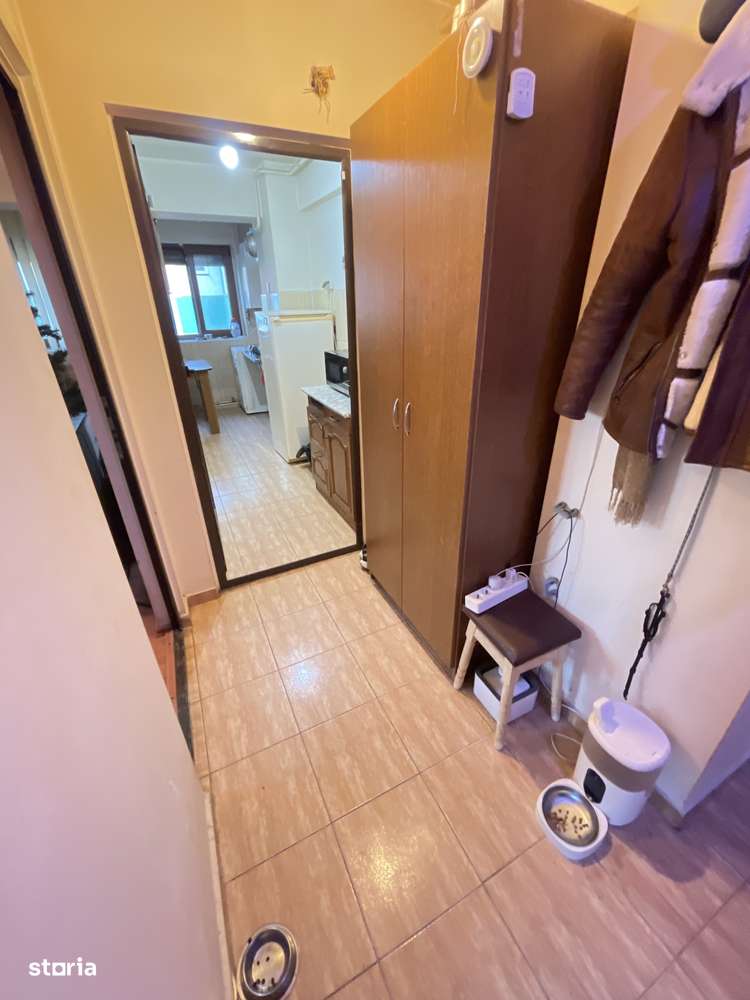 2 camere zona Tătărași lângă școală nr .4 Ionel Teodoreanu-13