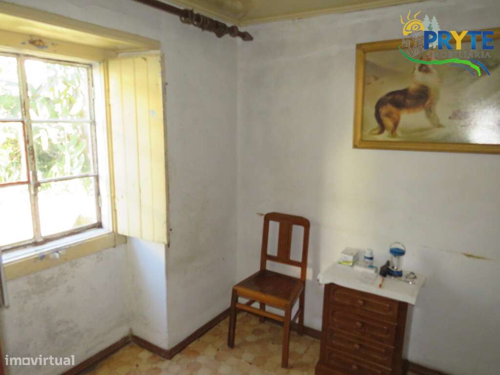 Moradia T5 situada a 10 minutos de Vila de Rei-26