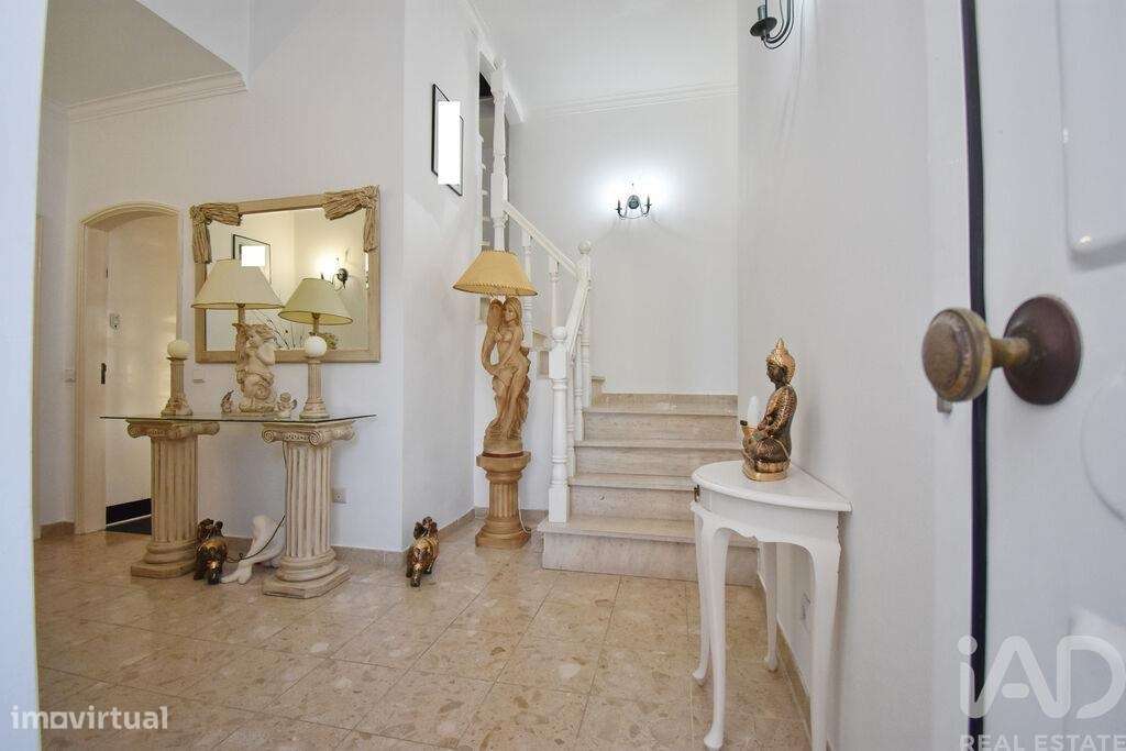 Casa / Villa T5 em Lamas de 278 m2 - Grande imagem: 5/33