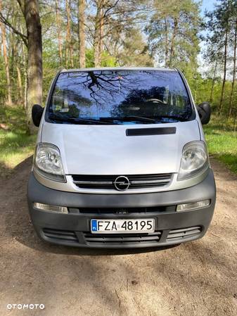 Opel Vivaro - 1