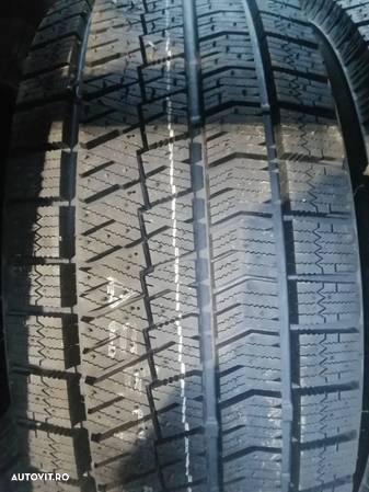 Anvelope noi iarna 215/55 R17 BRIDGESTONE BLIZZAK ICE 98T XL - 2