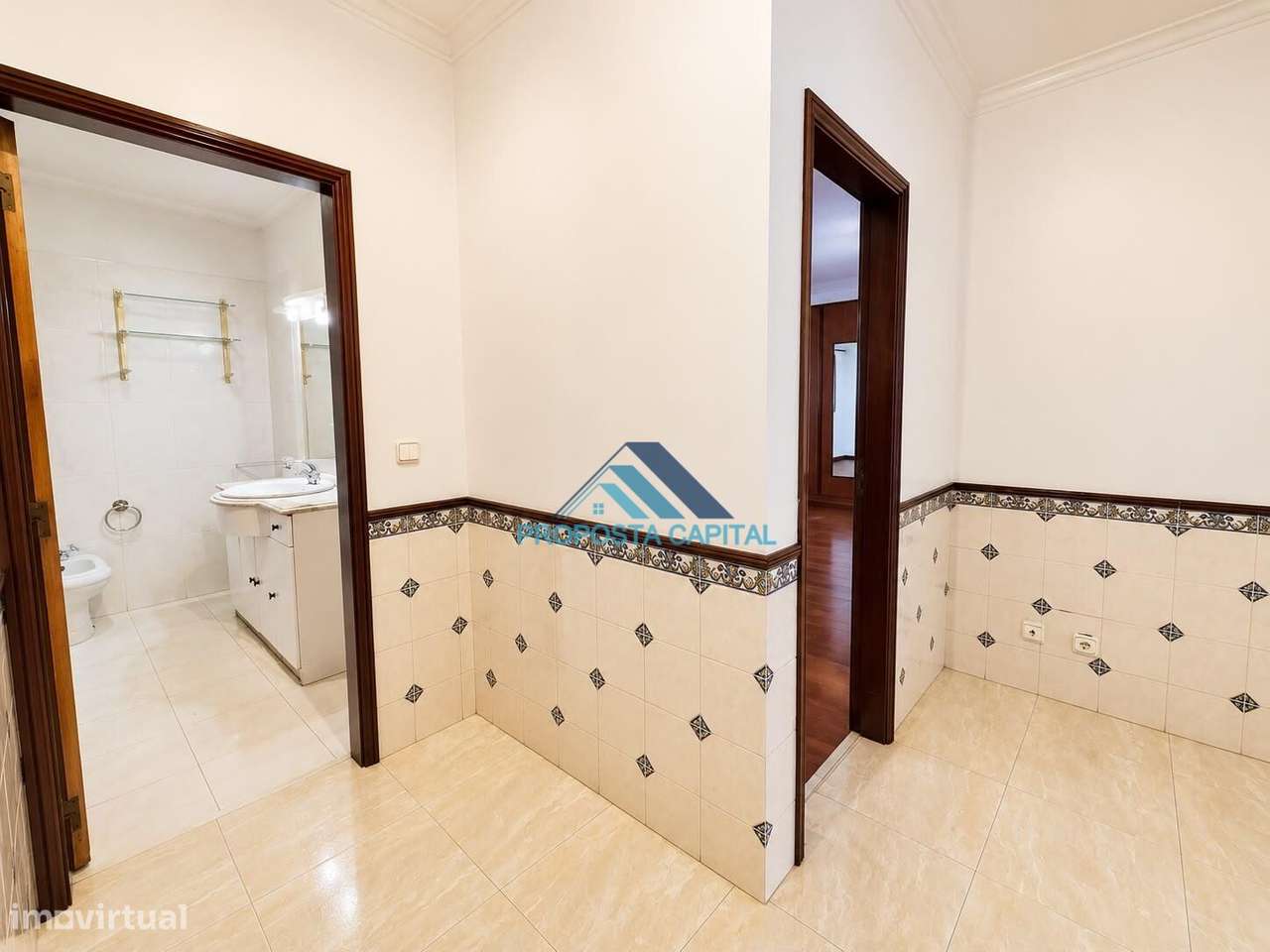 Apartamento T2 Tapada das Mercês-16