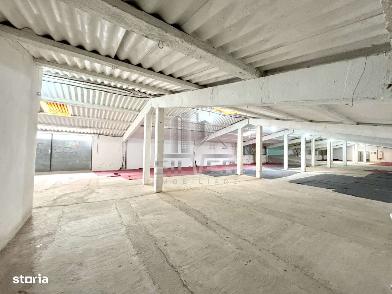 Spatiu industrial cu 4 hale/Teren 9300 mp/SU.7800 mp. - Imagine principală: 4/9